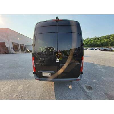 2019 Mercedes-Benz Sprinter 2500 Axle Assembly, Rear - ~397658693