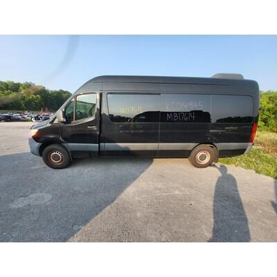 2019 Mercedes-Benz Sprinter 2500 Axle Assembly, Rear - ~397617449