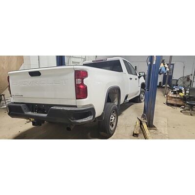 2022 Chevrolet Silverado 2500 Axle Assembly, Rear - ~396667058