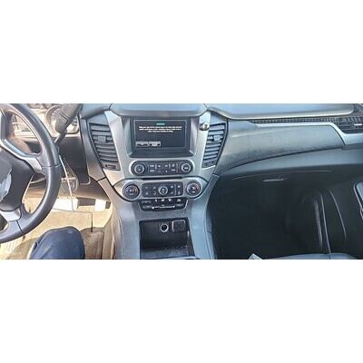 2015 Chevrolet Suburban 1500 Series Axle Assembly, Rear - ~415993749