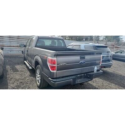 2012 Ford F-150 Series Pickup Axle Assembly, Rear - ~415188389