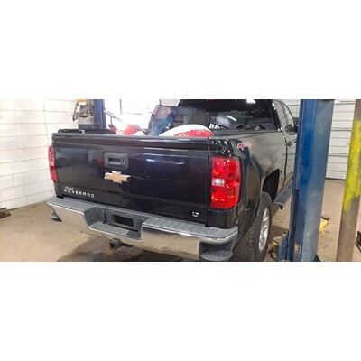 2014 Chevrolet Silverado 1500  Axle Assembly, Rear - ~416364453