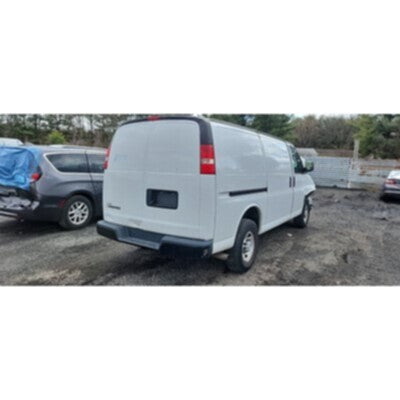 2018 Chevrolet Express 2500 Axle Assembly, Rear - ~417950705