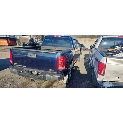 2007 Chevrolet Silverado 1500  Axle Assembly, Rear - ~417561487