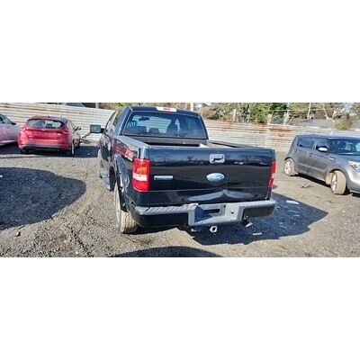 2004 Ford F-150 Series Pickup Axle Assembly, Rear - ~418099049