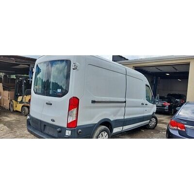 2015 Ford Transit 150 Axle Assembly, Rear - ~421877991