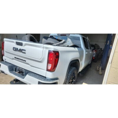 2019 Chevrolet Silverado 1500  Axle Assembly, Rear - ~426743661