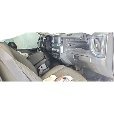 2019 Chevrolet Silverado 1500  Axle Assembly, Rear - ~426743661