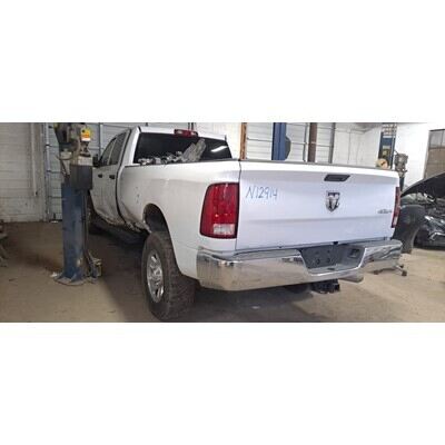 2013 Dodge 3500 Series Pickup Axle Assy, Front (4WD) - ~436180576