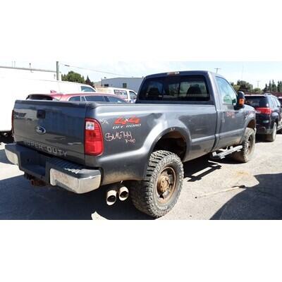 2008 Ford F-250 Super Duty Pickup Axle Assy, Front (4WD) - ~399410127