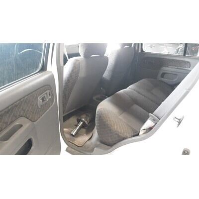 2000 Nissan Xterra Axle Assy, Front (4WD) - ~412750003