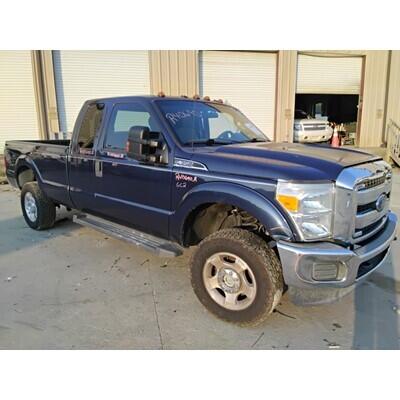 2013 Ford F-250 Super Duty Pickup Axle Assy, Front (4WD) - ~428823089