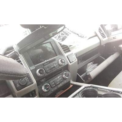 2017 Ford F-250 Super Duty Pickup Axle Assy, Front (4WD) - ~428764101