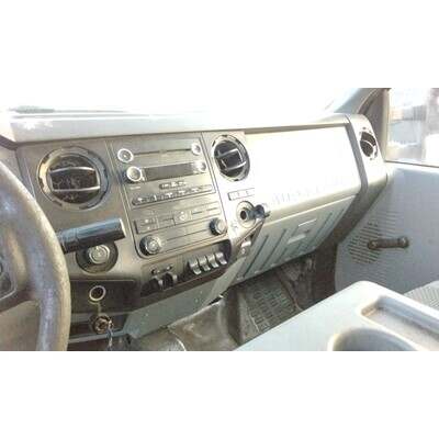 2013 Ford F-250 Super Duty Pickup Axle Assy, Front (4WD) - ~435248744