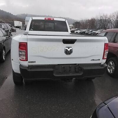 2022 Dodge 3500 Series Pickup Axle Assy, Front (4WD) - ~418489887