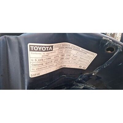 2010 Toyota 4Runner Axle Assembly, Rear - ~411816829