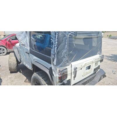 2007 Jeep Wrangler Axle Assy, Front (4WD) - ~424622451