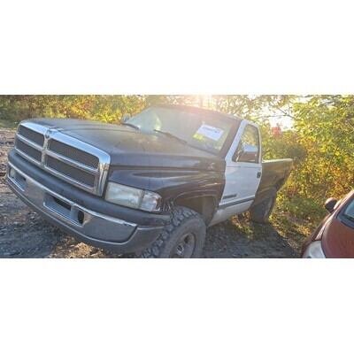 2000 Dodge 1500 Series Pickup Axle Assy, Front (4WD) - ~435137259