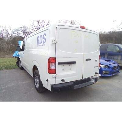 2012 Nissan NV1500 Axle Assembly, Rear - ~419728057