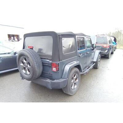 2016 Jeep Wrangler Axle Assembly, Rear - ~419571371