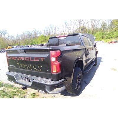 2019 Chevrolet Silverado 1500  Axle Assembly, Rear - ~421282098