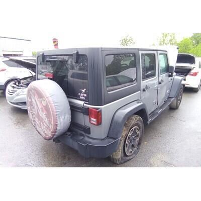 2016 Jeep Wrangler Axle Assembly, Rear - ~424102615