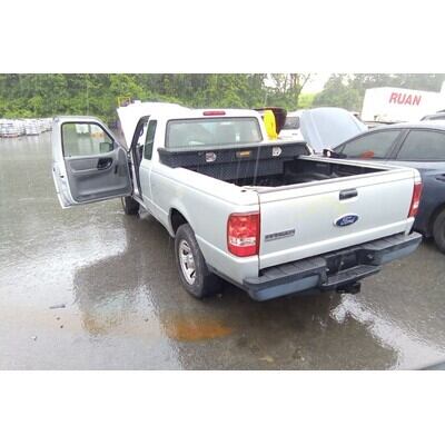 2010 Ford Ranger Axle Assembly, Rear - ~424765463