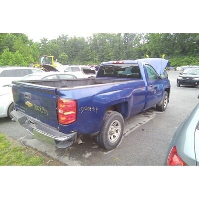 2014 Chevrolet Silverado 1500  Axle Assembly, Rear - ~426498008