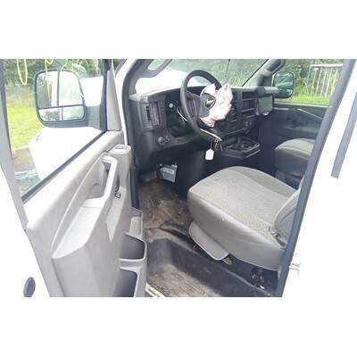 2017 Chevrolet Express 2500 Axle Assembly, Rear - ~432412072