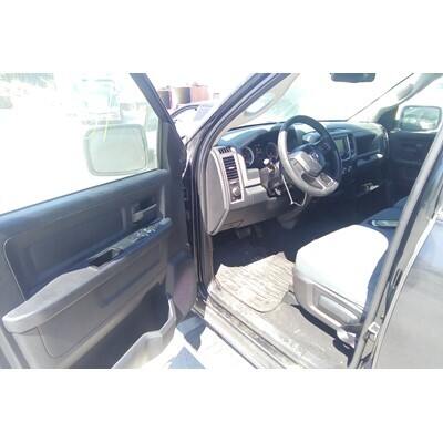 2013 Dodge 1500 Series Pickup Axle Assembly, Rear - ~432905483