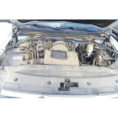 2014 Chevrolet Silverado 1500  Axle Assembly, Rear - ~433641851