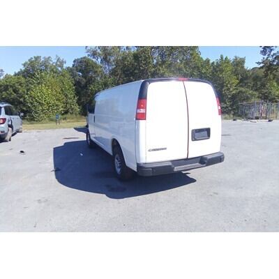 2018 Chevrolet Express 2500 Axle Assembly, Rear - ~434953418