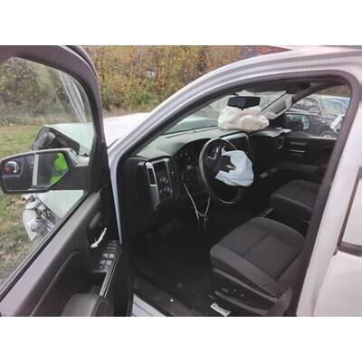 2014 Chevrolet Silverado 1500  Axle Assembly, Rear - ~438487190