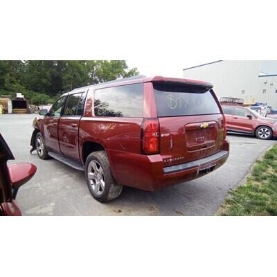 2015 Chevrolet Suburban 1500 Series Axle Assembly, Rear - ~397160822