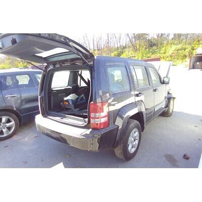 2007 Dodge Nitro Axle Assembly, Rear - ~404945076