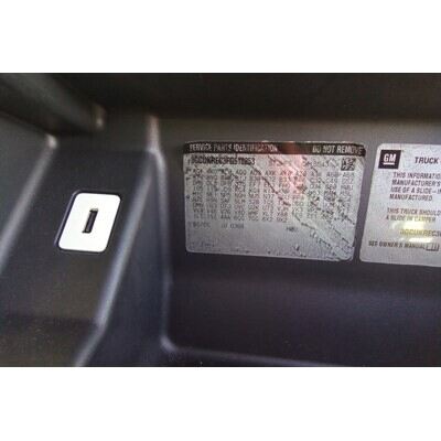 2014 Chevrolet Silverado 1500  Axle Assembly, Rear - ~405509695