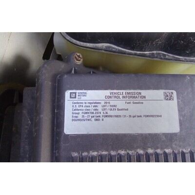 2014 Chevrolet Silverado 1500  Axle Assembly, Rear - ~405509695