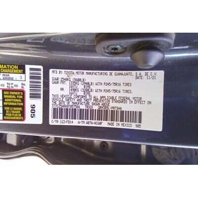 2016 Toyota Tacoma Axle Assembly, Rear - ~414897581