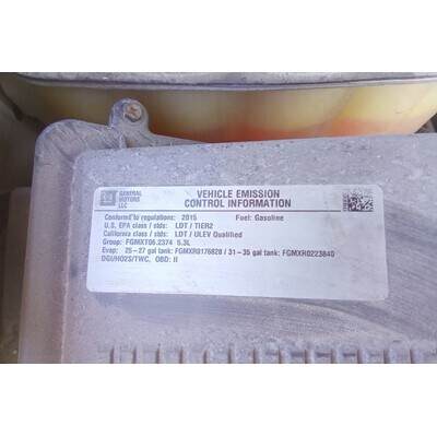 2015 Chevrolet Suburban 1500 Series Axle Assembly, Rear - ~417102303