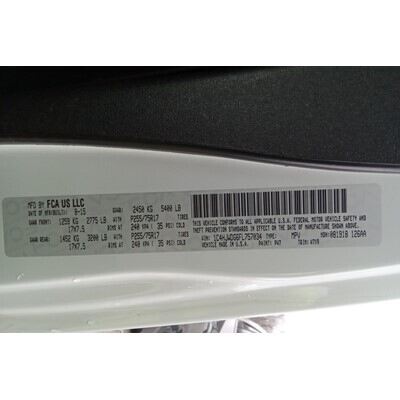 2007 Jeep Wrangler Axle Assy, Front (4WD) - ~406069363