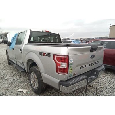 2015 Ford F-150 Series Pickup Axle Assembly, Rear - ~414030042