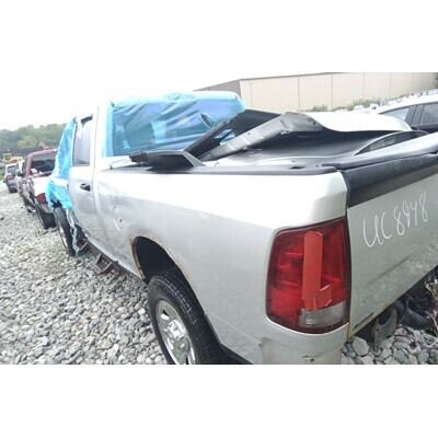 2013 Dodge 3500 Series Pickup Axle Assy, Front (4WD) - ~429455403