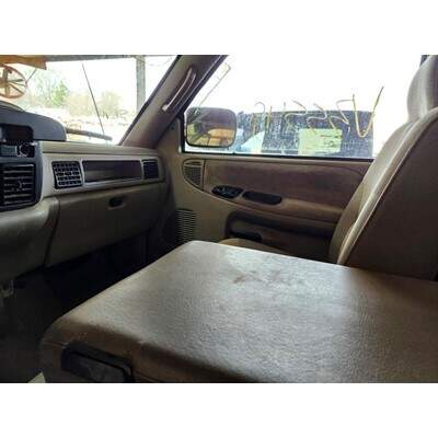 1994 Dodge 1500 Series Pickup Axle Assy, Front (4WD) - ~415225236