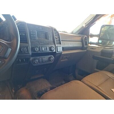 2017 Ford F-250 Super Duty Pickup Axle Assy, Front (4WD) - ~415331693