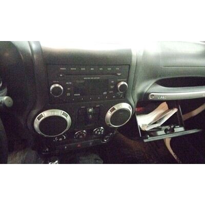 2016 Jeep Wrangler Axle Assy, Front (4WD) - ~424993330