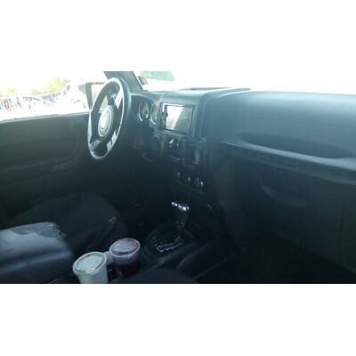 2016 Jeep Wrangler Axle Assy, Front (4WD) - ~418807455