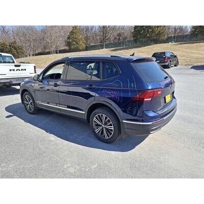 2022 Volkswagen Tiguan Axle Shaft - ~421300027