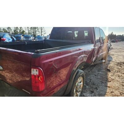 2013 Ford F-250 Super Duty Pickup Axle Assy, Front (4WD) - ~435819050