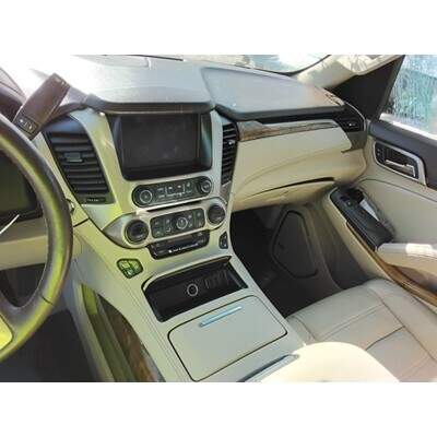 2015 Cadillac Escalade Axle Assembly, Rear - ~417178619