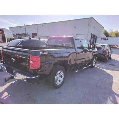 2014 Chevrolet Silverado 1500  Axle Assembly, Rear - ~422222991